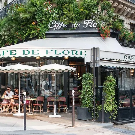 Rue Du Vieux Colombier Iii *